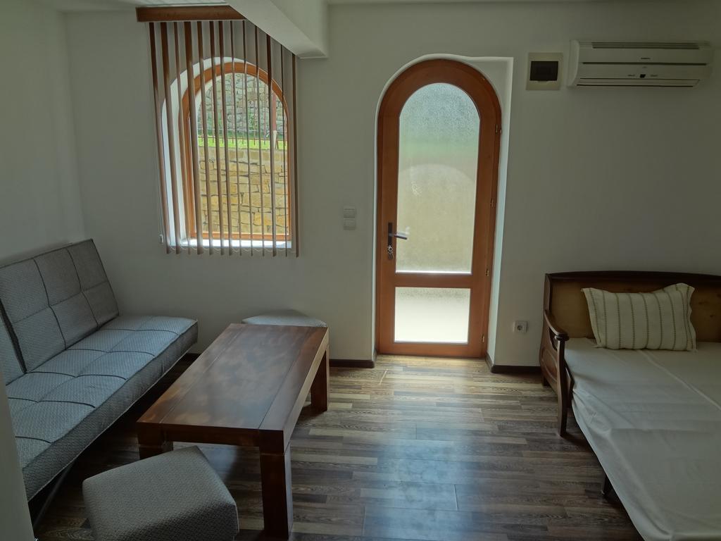 Guest House Diabora Arbanasi Bagian luar foto